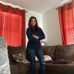 Meet your Posher, Jan